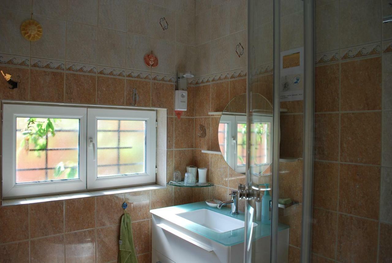 Chambre D'Hote "Chambre Dans Une Maison Pleine De Vie" Parigi Esterno foto
